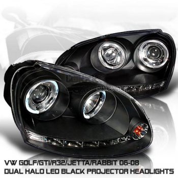 Тюнинговые линзованные фары с декоративной LED полоской на VW Golf/GTI/R32 стиль R8 черные (3902291205131644)